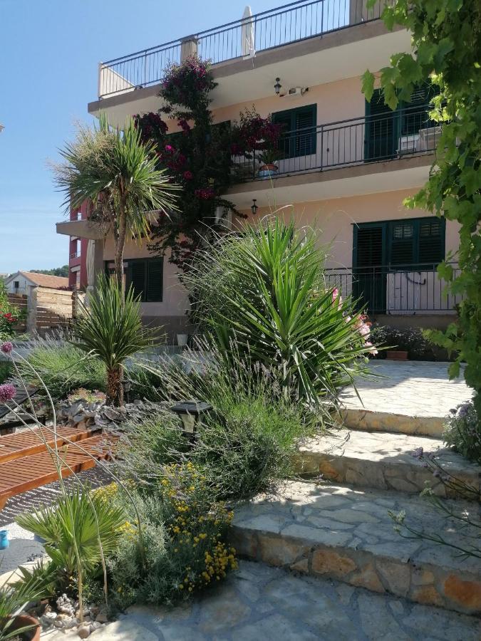 Villa Olma Okrug Gornji Buitenkant foto